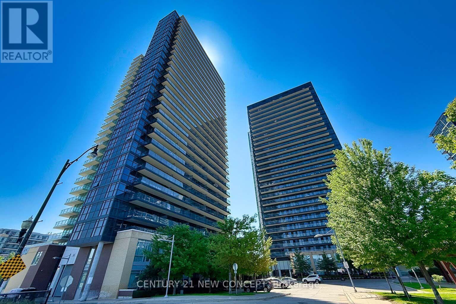 Property Photo: 29 Singer Court 3109 ON M2K 0B3