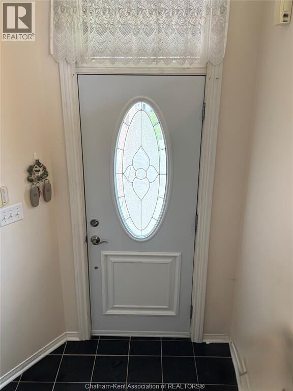 Property Photo: 1020 Lemonwood Crescent ON N9A 2R7