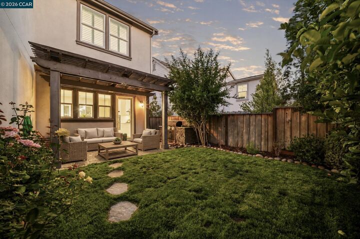Property Photo: 4266 Sunset View Dr CA 94568