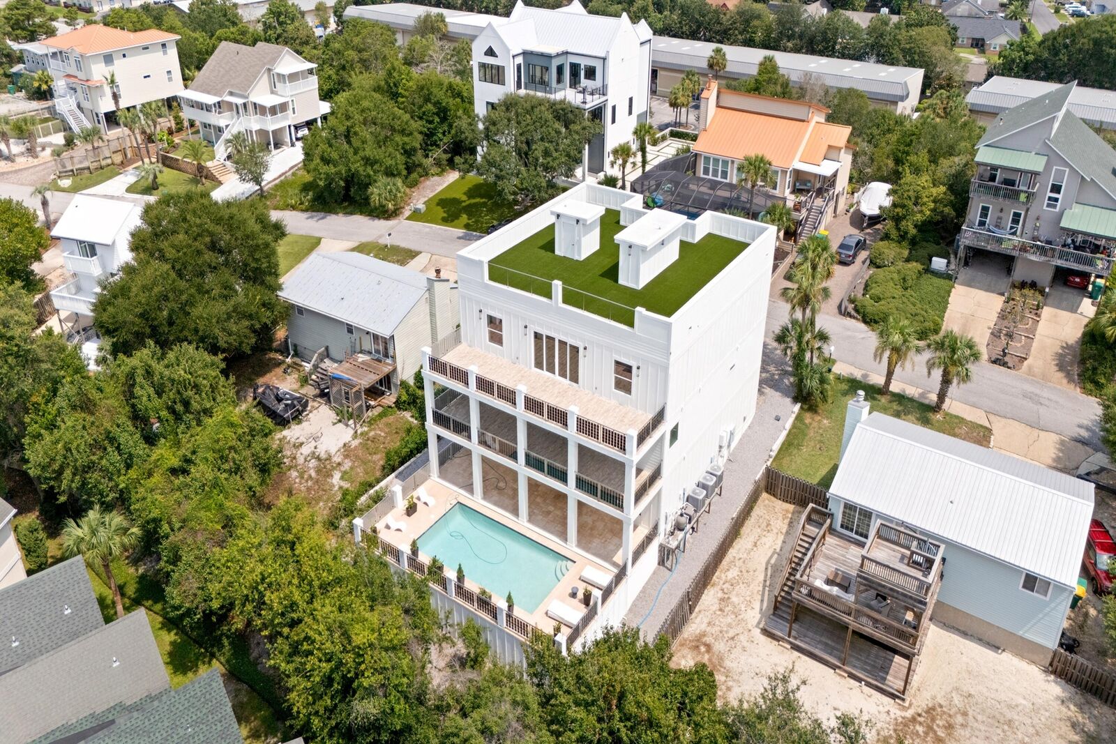 Property Photo:  326 Summit Drive Drive  FL 32541 