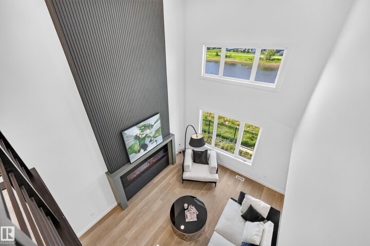 34 Eldridge Point(E) — photo 1