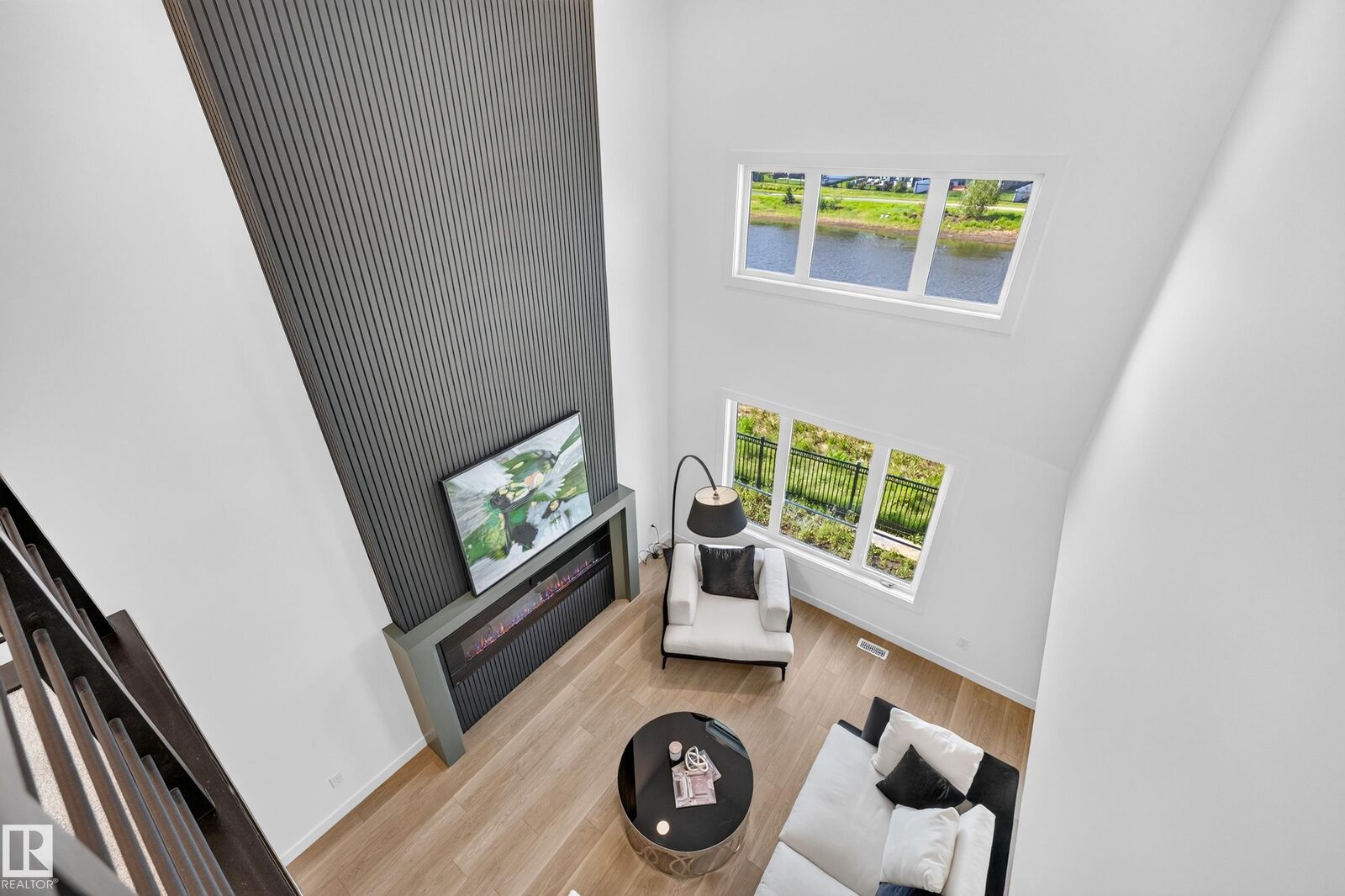 Property Photo: 34 Eldridge Point(E) AB T8N 8C3