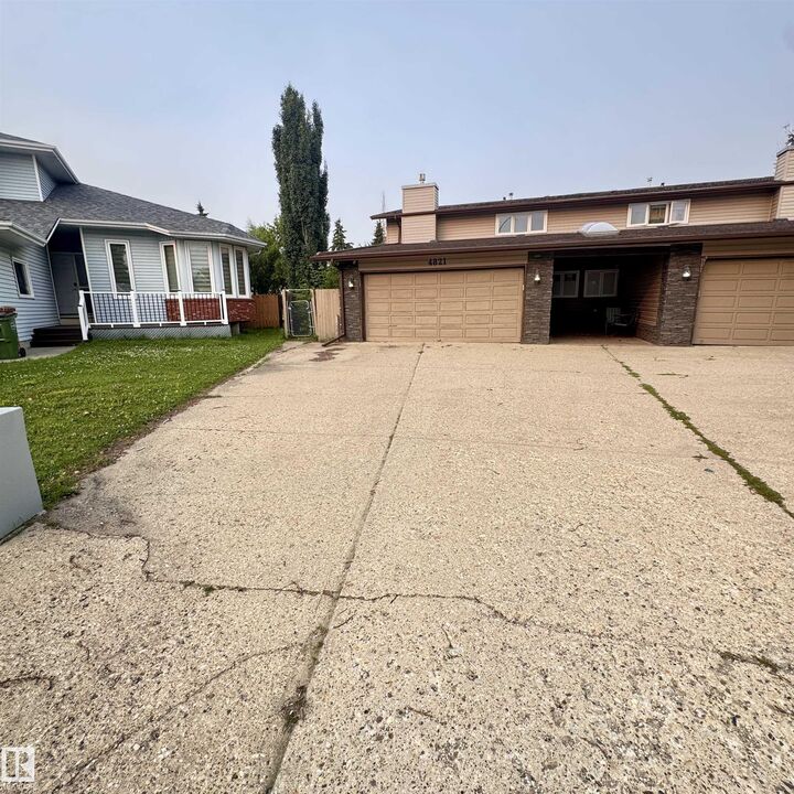 Property Photo:  4821 11A Avenue NW  AB T6L 4A5 