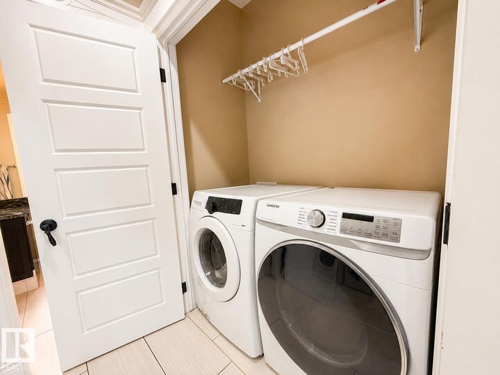 Property Photo:  5931 12 Avenue SW  AB T6X 0M7 