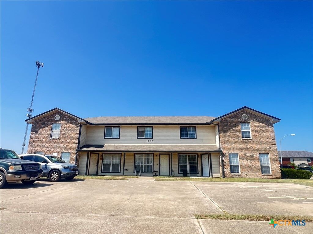Property Photo:  1205 Industrial Boulevard  TX 76549 