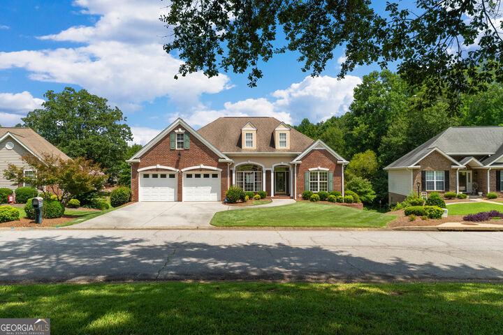 Property Photo: 106 Manor Way GA 30117