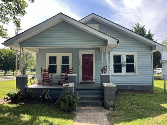 Property Photo:  109 Heard Street  TN 37327 