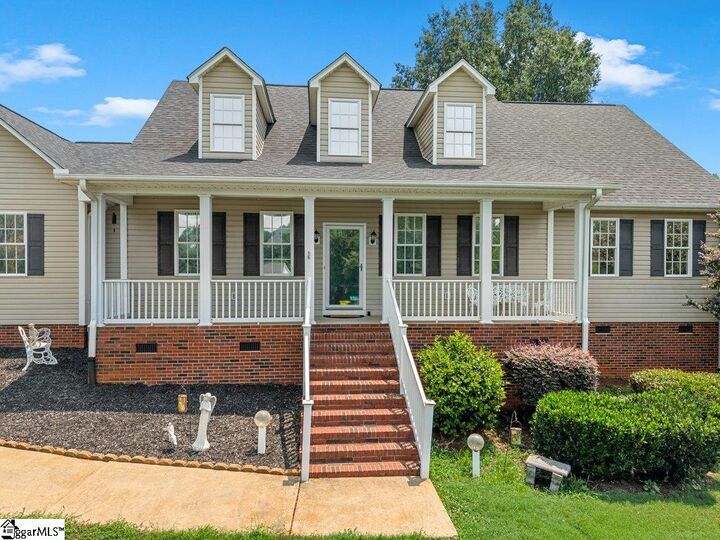 Property Photo:  404 Shallowford Drive  SC 29316 