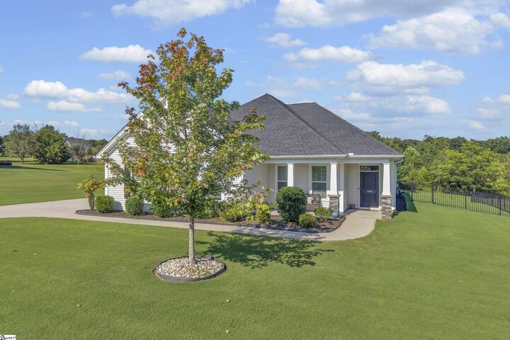 Property Photo: 109 Nevell Drive SC 29642