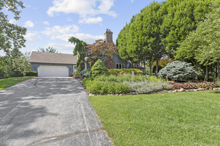 Property Photo:  6234 E 109th Avenue  IN 46307 