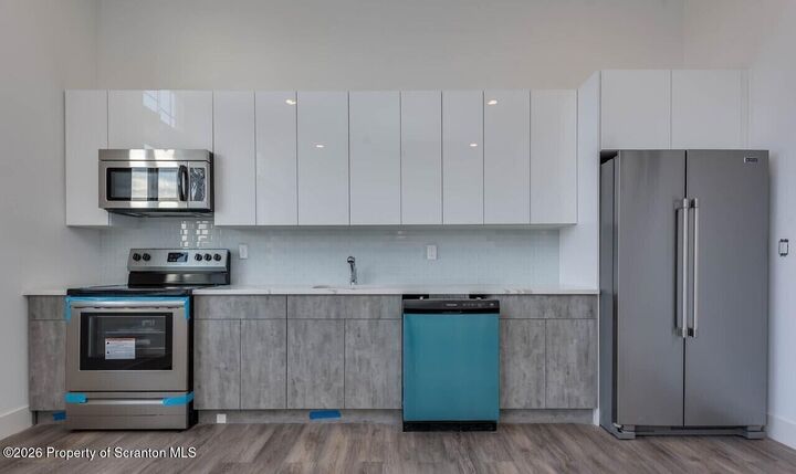 Property Photo:  19 N River 311  PA 18702 