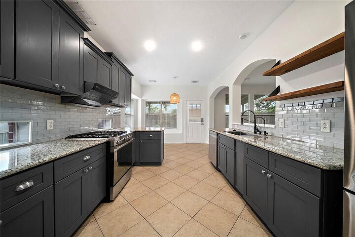 Property Photo:  3122 Glen Cullen Lane  TX 77584 