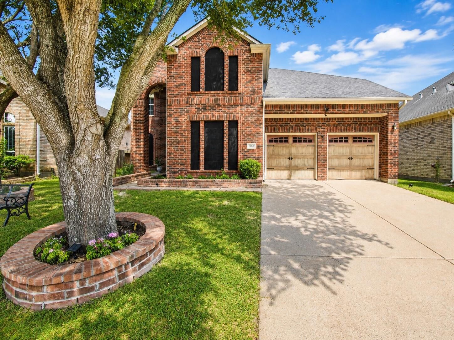 Property Photo: 231 Summer Creek Lane TX 77469