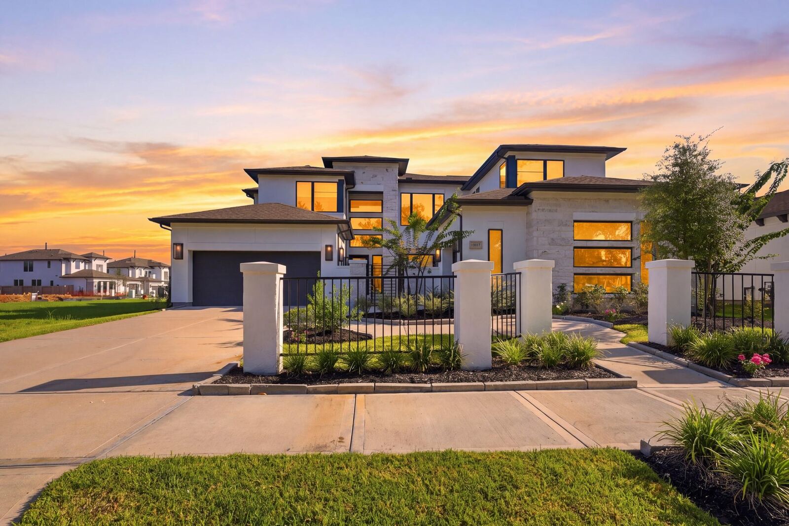 Property Photo:  10007 Regal Mist Drive  TX 77459 