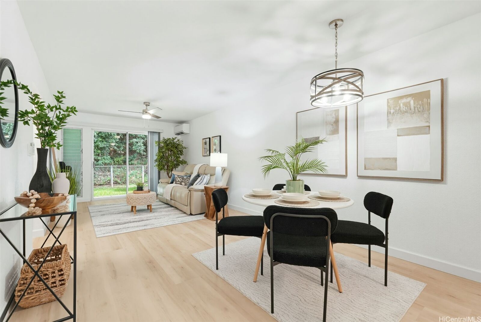 Property Photo: 98-607 Kilinoe Street 8G1 HI 96701