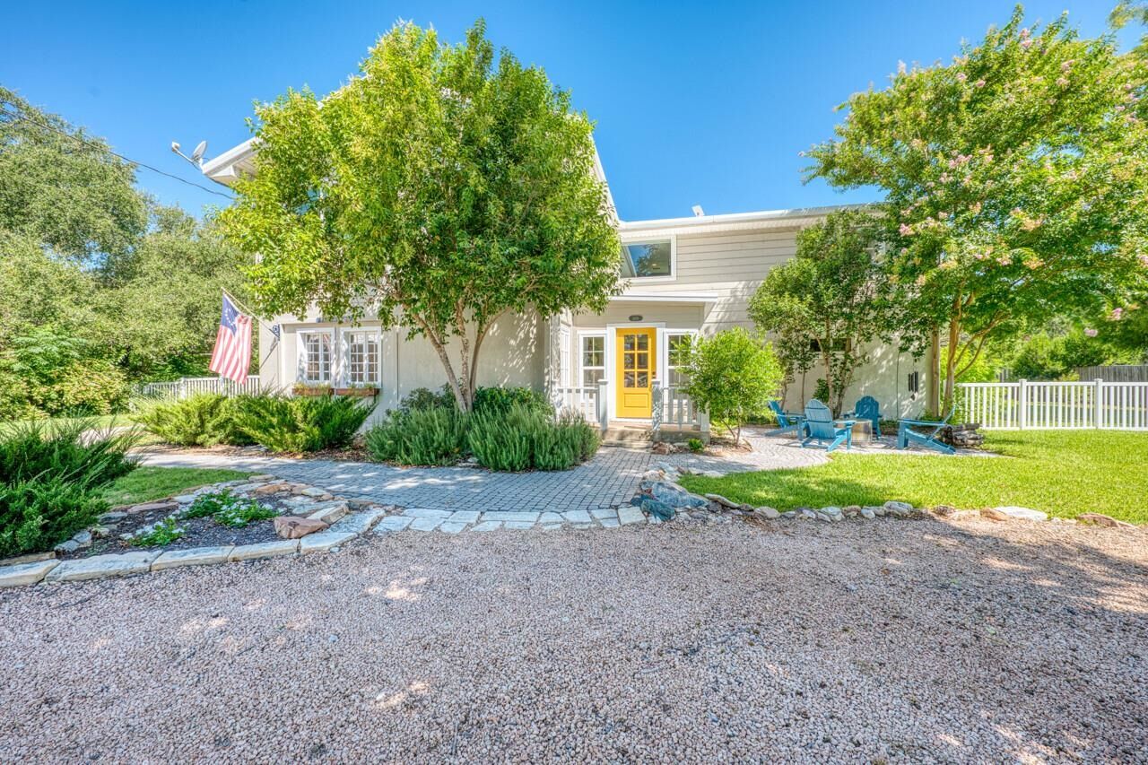Property Photo:  409 Island Lodges Drive  TX 78609 