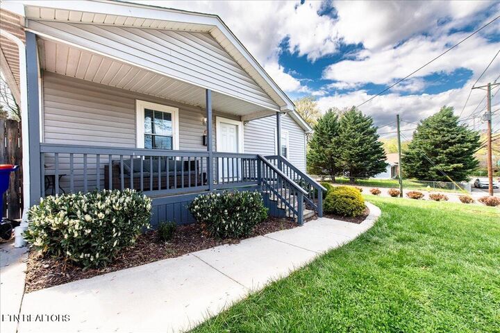 Property Photo: 1316 Boyd St TN 37921
