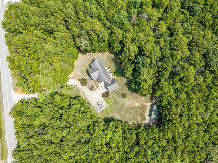 Property Photo:  1380 Howard Lewis Road  GA 30678 