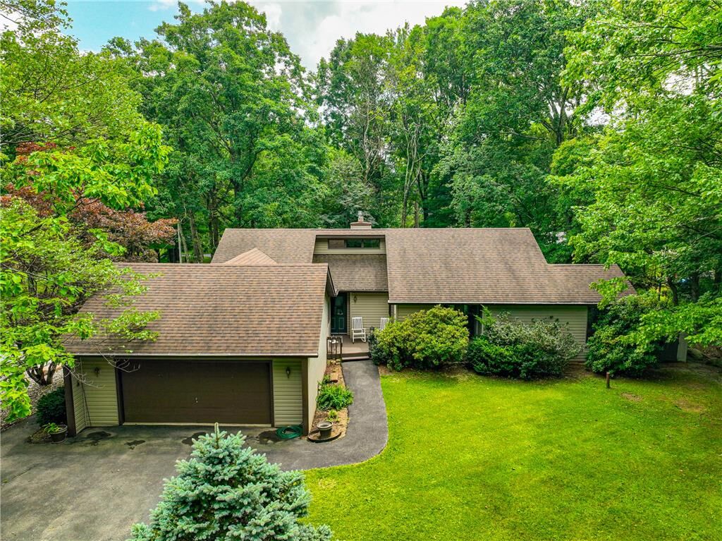 Property Photo: 129 Poplar Lane PA 18058