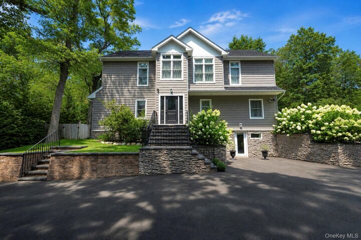 Property Photo:  79 Oakside Road  NY 11787 