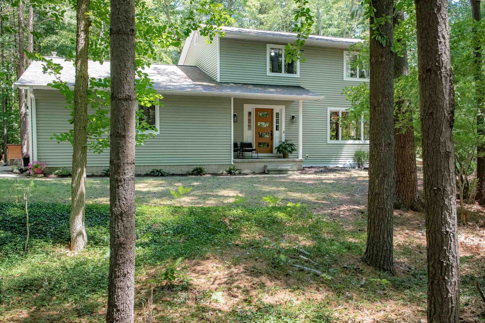 Property Photo:  2380 N Woodland Estates Dr  MI 48642 