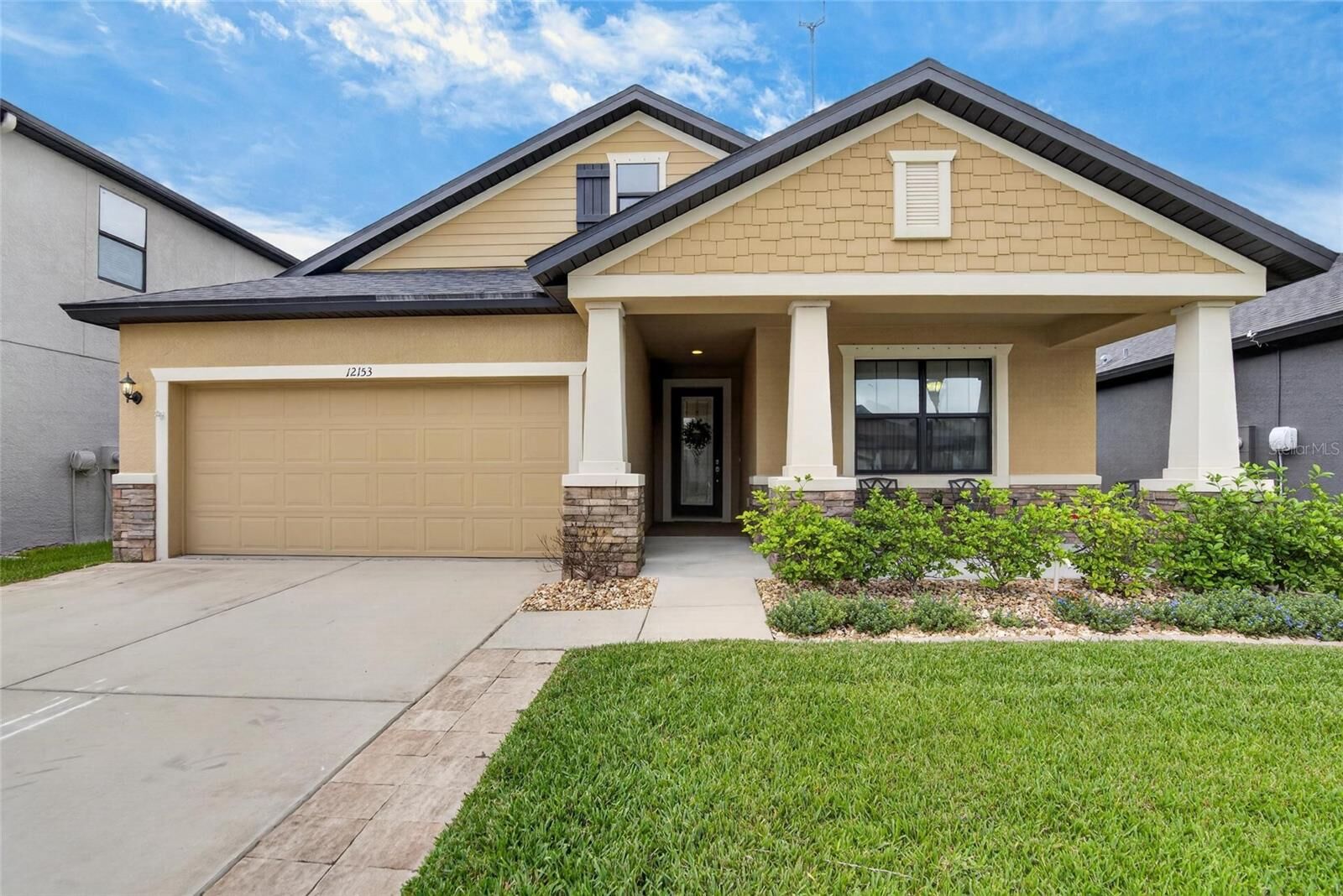 Property Photo:  12153 Creek Preserve Drive  FL 33579 