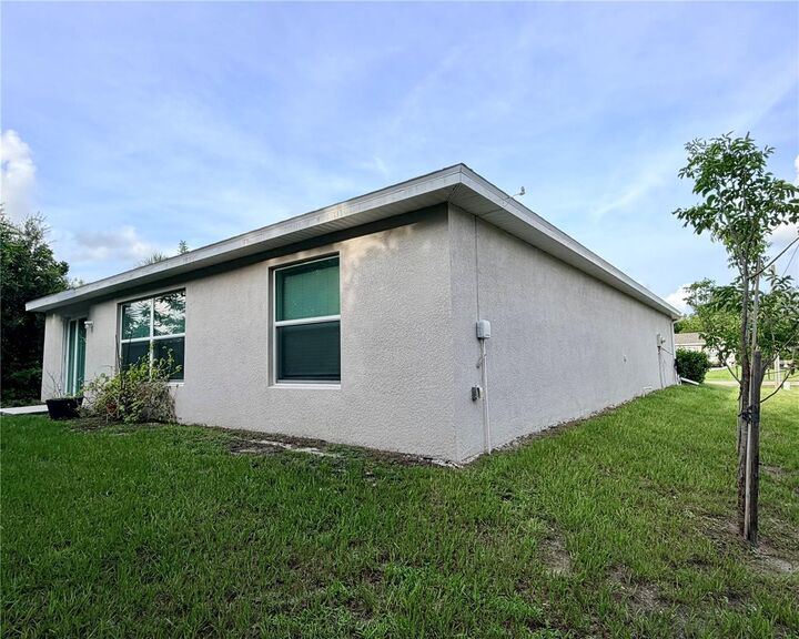 Property Photo:  1485 Pulaski Street  FL 33952 