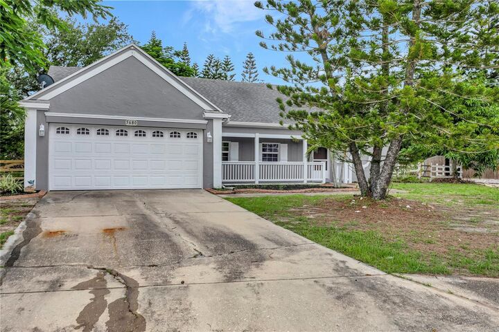 Property Photo: 5680 25th Street Circle E FL 34203