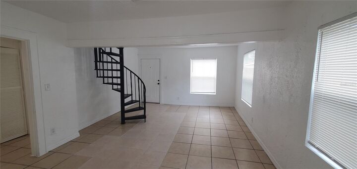 Property Photo:  1721 Prescott Street S  FL 33712 