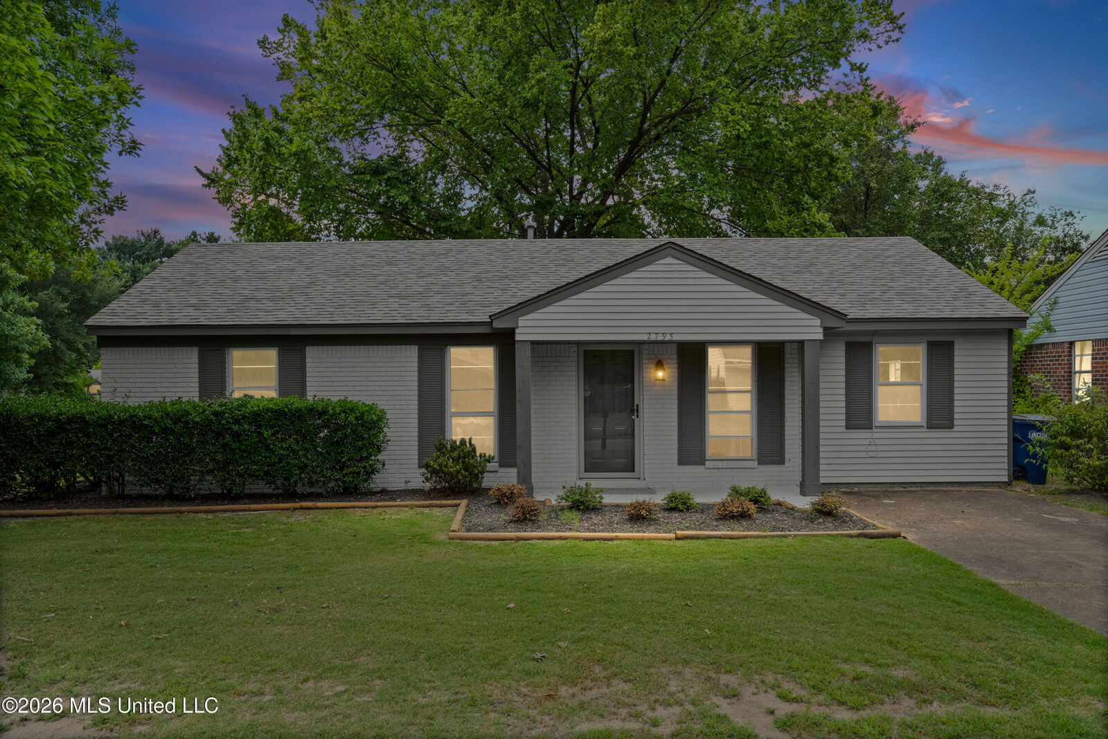 Property Photo:  2793 Ashbriar Drive  MS 38637 