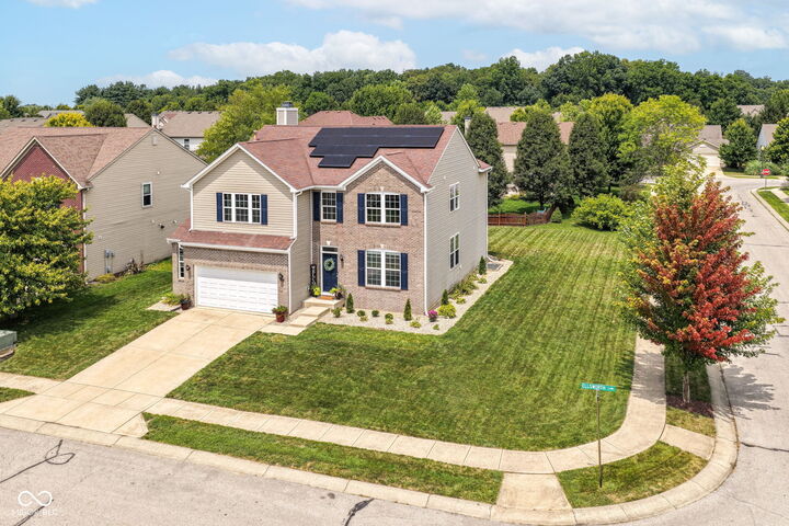 Property Photo: 11136 Ellsworth Lane IN 46038
