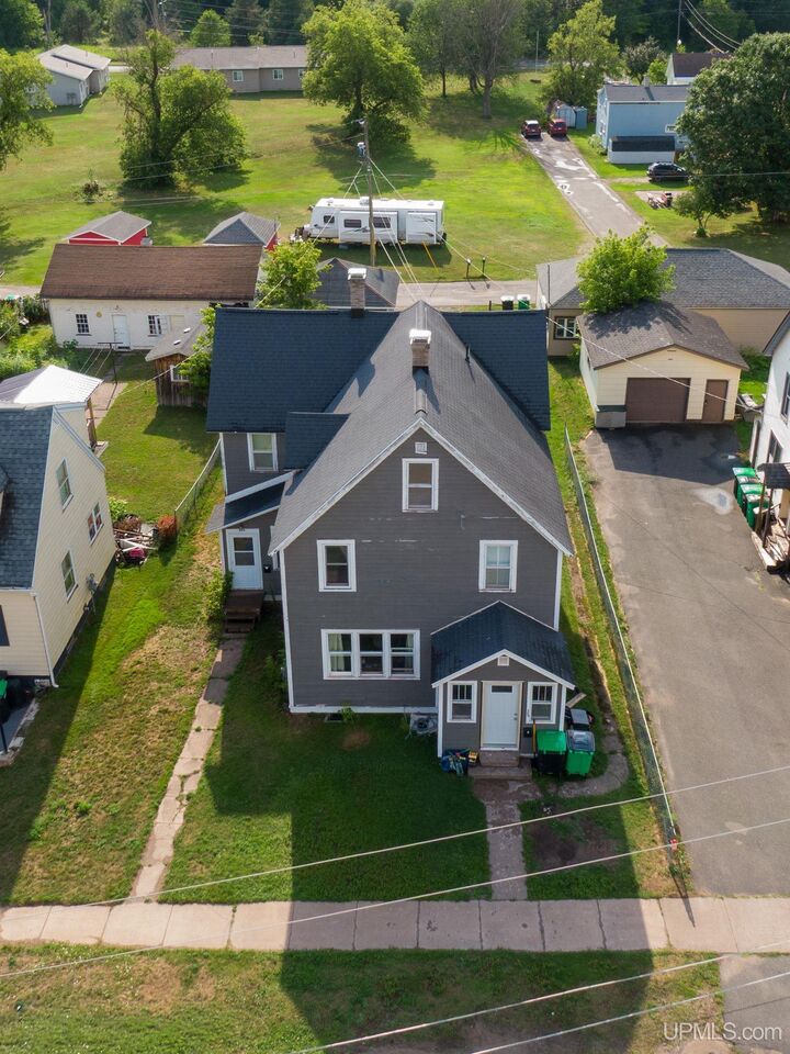 Property Photo:  309 Tobin Street  MI 49866 