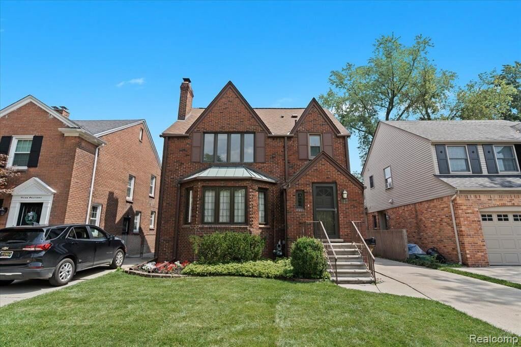 Property Photo: 312 McKinley Avenue MI 48236 3421