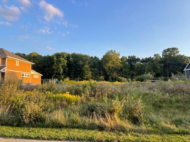 Property Photo: 5824 Trail Side Lane MI 48189