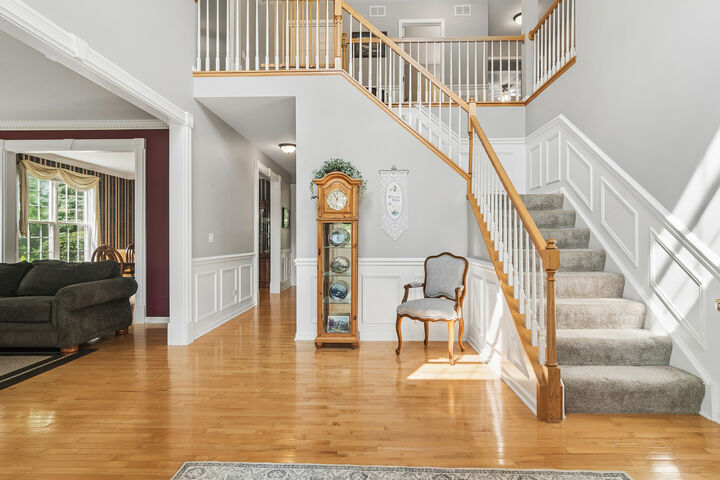 Property Photo:  15 Dorchester Court  IL 60047 