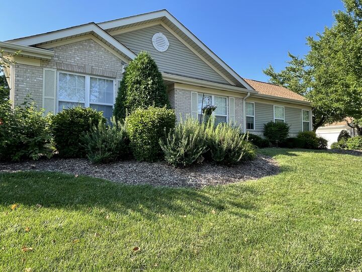 Property Photo:  21564 W Empress Lane  IL 60544 