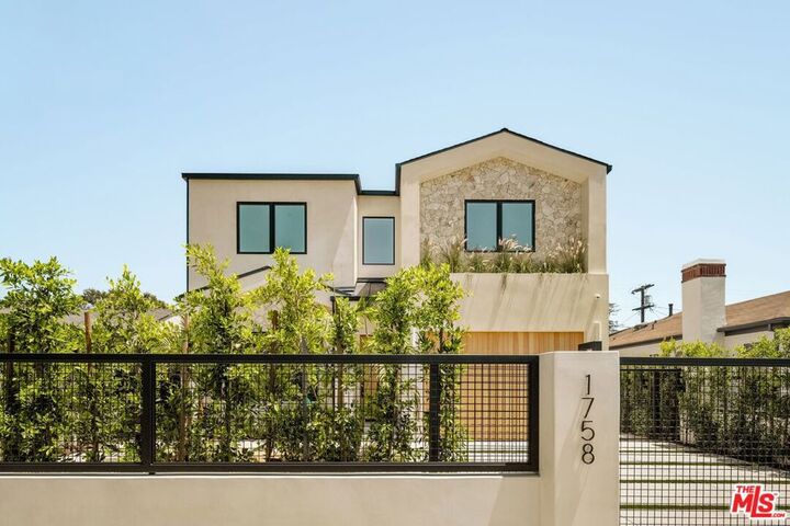 Property Photo:  1758 S Holt Avenue  CA 90035 