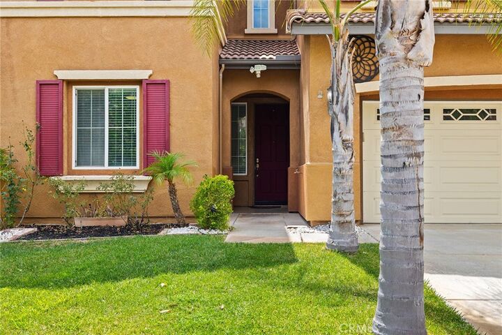 Property Photo:  46101 Sharon  CA 92592 