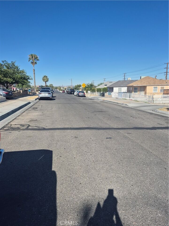 Property Photo:  711 W Buena Vista  CA 92311 