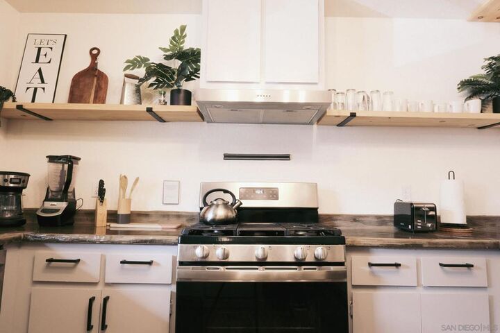 Property Photo:  1288 Clubview Drive  CA 92315 