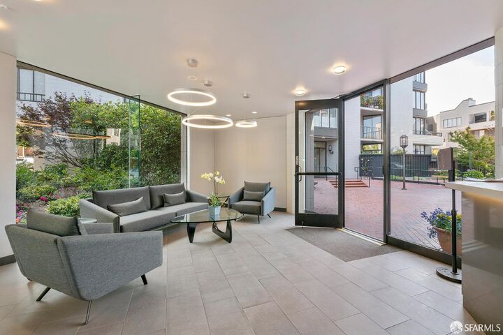 Property Photo:  150 Lombard Street 308  CA 94111 