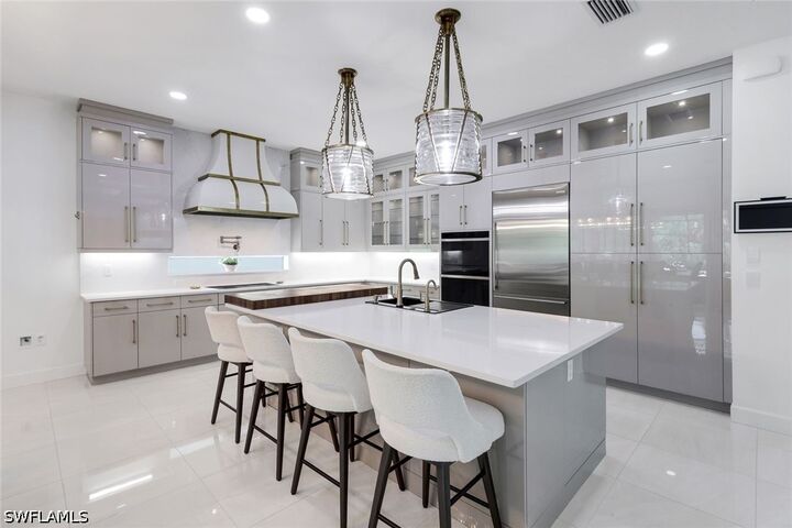Property Photo:  12063 Azalea Way  FL 34120 
