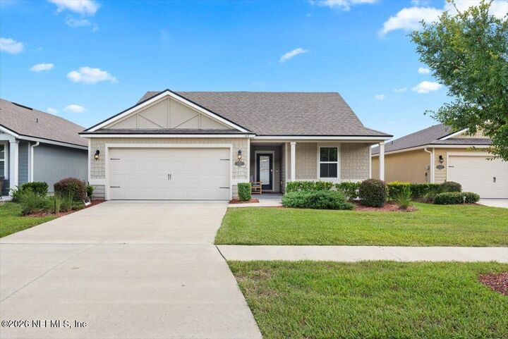 Property Photo: 4032 Sandbank Court FL 32068