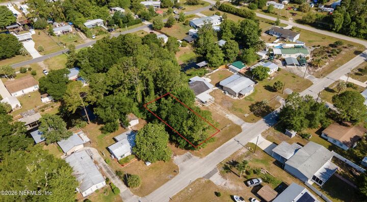 Property Photo: 109 Shoreline Avenue FL 32189
