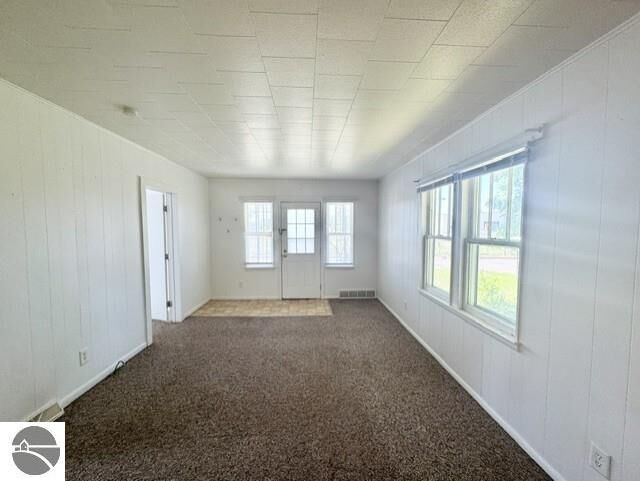 Property Photo:  1709 Hickory Street  MI 48801 