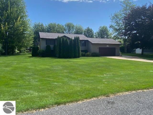 Property Photo: 6845 W Harbor Drive MI 49629