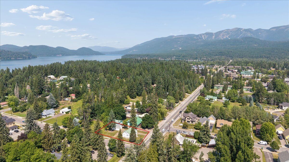Property Photo:  302 Wisconsin Avenue  MT 59937 