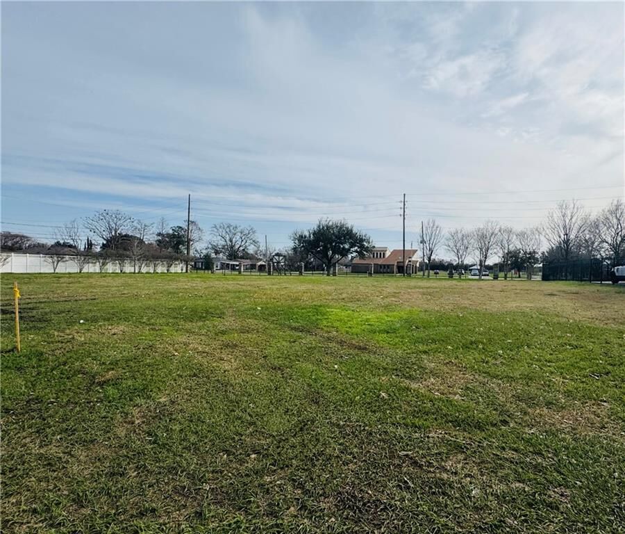 Property Photo:  Lot 26 Dogwood Drive  LA 70065 