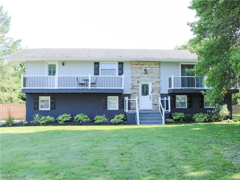 Property Photo:  6727 Amsel Avenue NE  OH 44721 