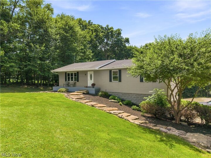 Property Photo:  4190 Waynesburg Road NW  OH 44615 